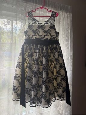 Girls Black and Ivory Floral Lace Party Dress with Ribbon Sash